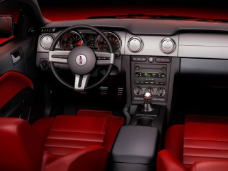 2005 GT interior