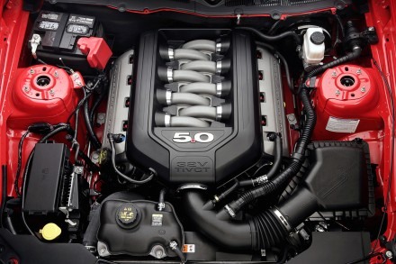 2011 5.0L V8 Mustang GT Engine